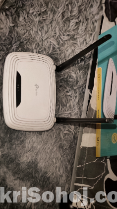 TP-Link TL-WR841N Two antenna Router